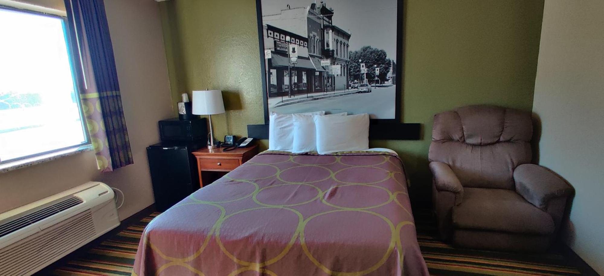 Super 8 By Wyndham Champaign Quarto foto
