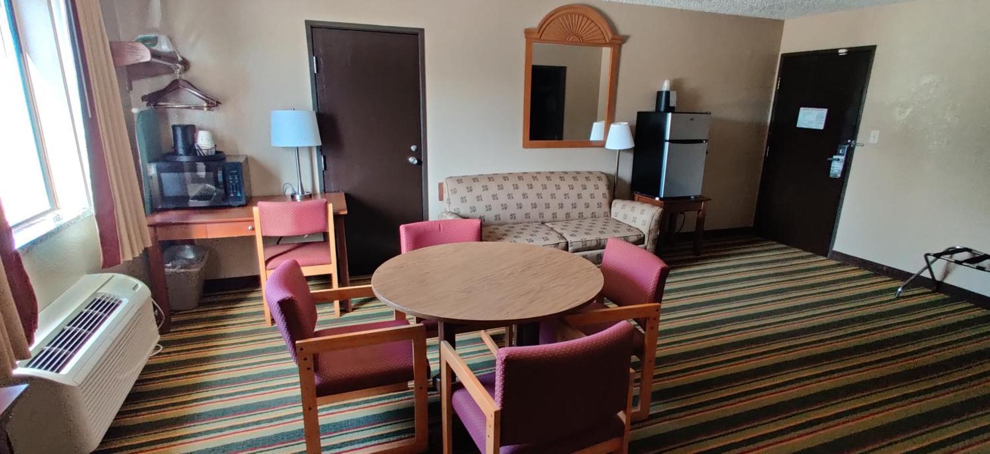 Super 8 By Wyndham Champaign Quarto foto